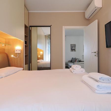 Mila Apartments Venosa Milan Bagian luar foto